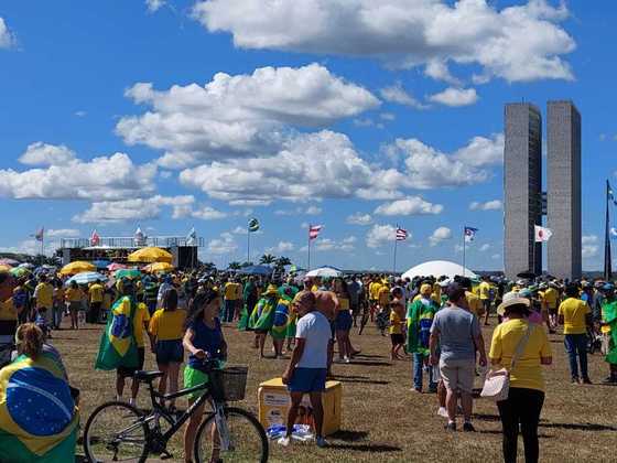 Acesso ao Congresso Nacional e ao STF foi fechado por policiais