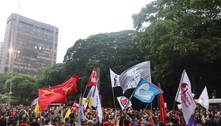 Manifestação em defesa da democracia interdita em ambos os sentidos a avenida Paulista (SP) 
