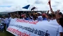 Metroviários de BH protestam em Brasília por estabilidade após privatização do metrô 