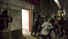 PM e manifestantes entram em confronto durante protesto em SP