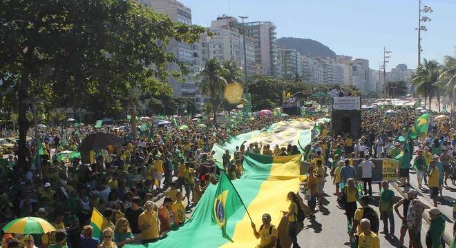 Tensão envolve o MBL em manifestação a favor de Moro no Rio