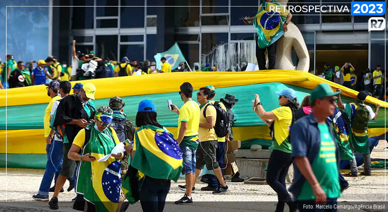 Para a Polícia Civil do Distrito Federal, presos disseram que só deixariam o Palácio do Planalto após um golpe militar&nbsp;