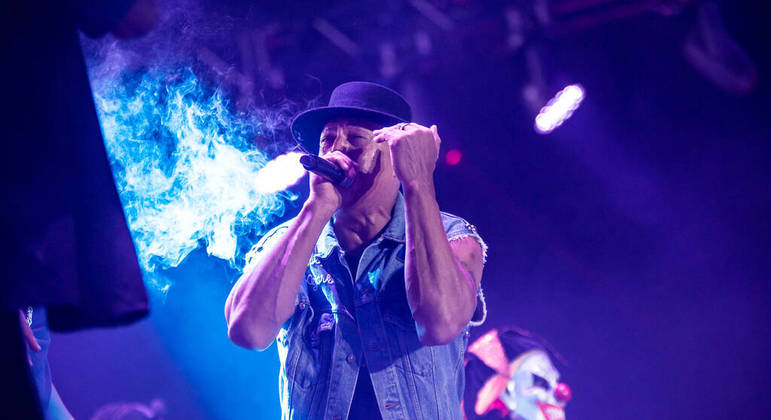Rapper Mano Brown se apresentou com o Racionais MC's e convidados