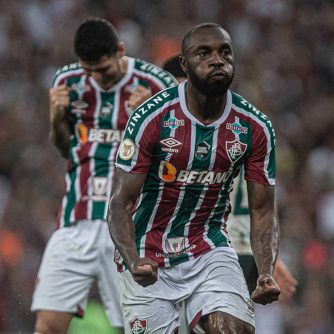 Manoel comemora gol marcado contra o Palmeiras