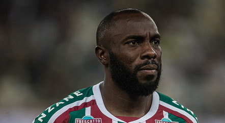Manoel, zagueiro do Fluminense