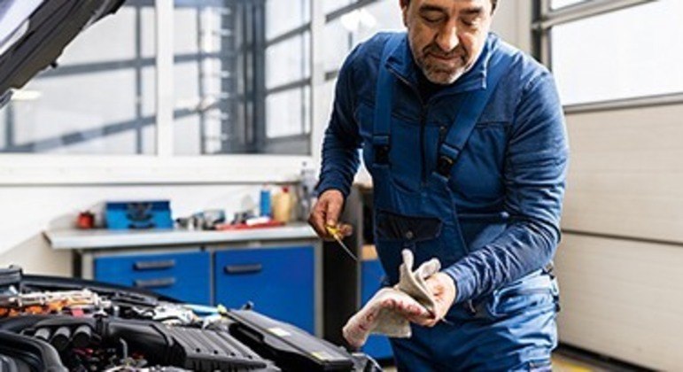 Manutenção em dia também é importante para economizar combustível