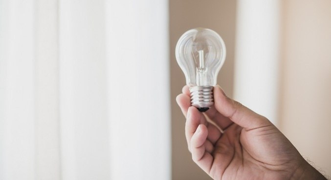 Consumo de energia elétrica teve leve queda em outubro