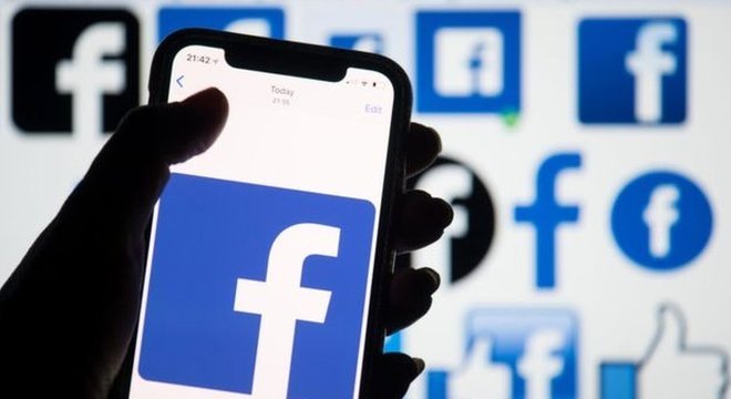 Facebook tem cerca de 30 mil funcionários terceirizados para monitorar conteúdo publicado na rede social em todo o mundo 