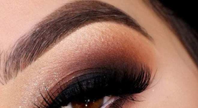 Maquiagem de Natal - confira cores e tendências para essa data!