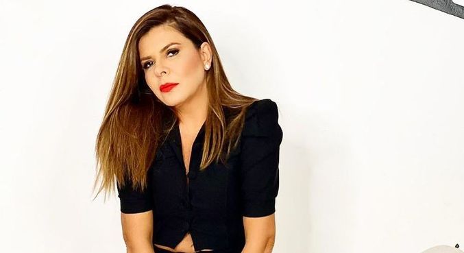 Mara Maravilha vai relembrar início da carreira na TV, aos 15 anos