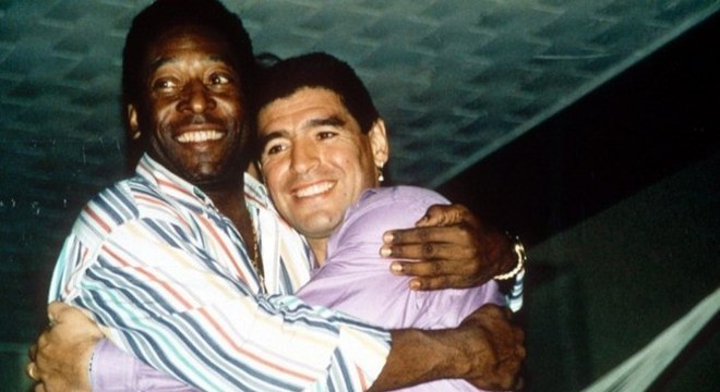 Maradona e Pelé. Amizade cercada de rivalidade. O argentino se sentia melhor jogador