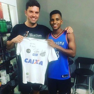 Marcel e Rodrygo na época de Santos
