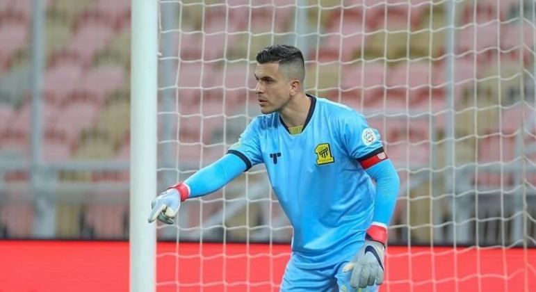 MARCELO GROHE (Al-Ittihad-SAU) - Ausente da lista de Tite nos últimos anos, vem em boa fase no futebol árabe e pode receber oportunidade. Ficaria com a vaga de Weverton