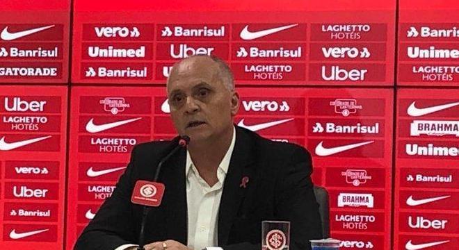 Marcelo Medeiros tem 59 anos de idade