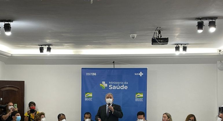 Ministro da Saúde, Marcelo Queiroga, discursa em Salvador (BA) e reitera que país tem capacidade de enfrentar nova onda da Covid-19