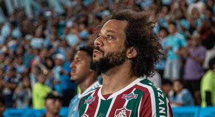 Marcelo está fora do clássico contra o Flamengo