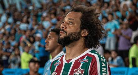 Marcelo pode voltar ao time no Fla-Flu