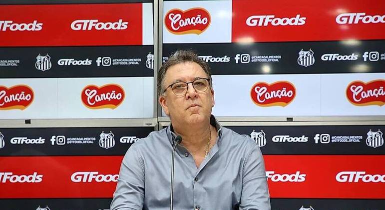 Marcelo Teixeira ficou irritado ao saber da dívida do clube com Bustos