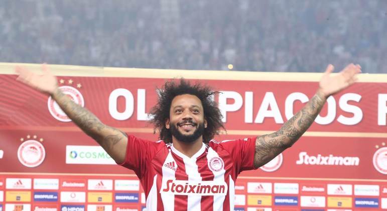 Experiência de Marcelo no futebol grego durou menos de seis meses
