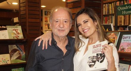 Marcilio Moraes e Raquel Nunes durante lançamento de livro do autor, no Rio de Janeiro. Em breve, noite de autógrafos em São Paulo 