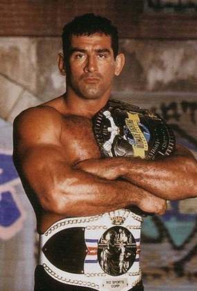 Marco Ruas: peso absoluto** (1995). ** Título conquistado na Era dos Torneios.