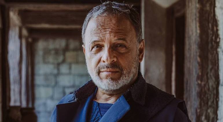 Marcos Breda se recupera de acidente de moto 