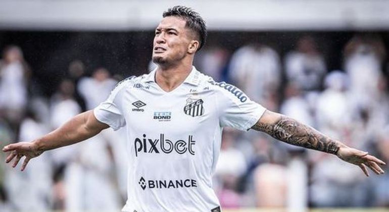 Marcos Leonardo é a esperança de gols do Santos no clássico