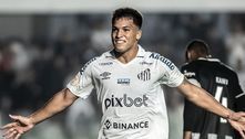 Santos ainda não sabe se vai usar Marcos Leonardo contra o Cruzeiro
