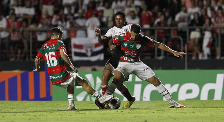 Marcos Paulo em partida contra a Portuguesa