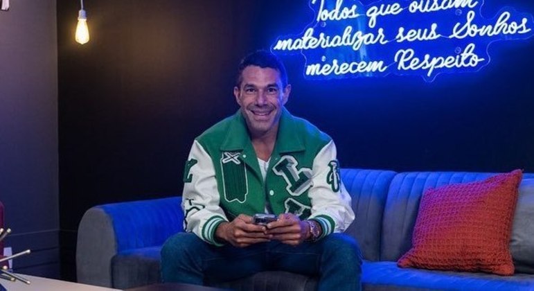 Marcus Buaiz mostra detalhes da nova casa após separação de Wanessa

