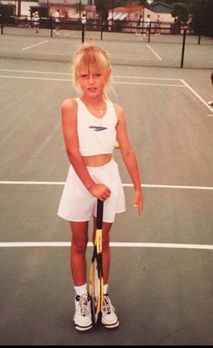 Sharapova começou no tênis ao quatro anos