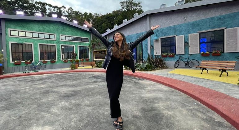 Mariana Rios na Vila de A Grande Conquista 
