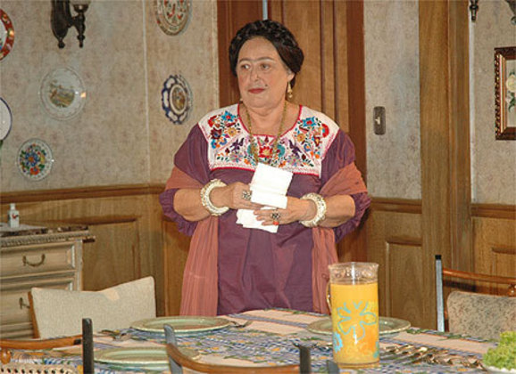 Ao longo da trajetória, a artista passou pela Record TV. Marilu esteve no elenco das novelas Bicho do Mato, no ar em 2006, e Chamas da Vida, em 2008, quando interpretou a personagem Tia Catarina (foto acima)