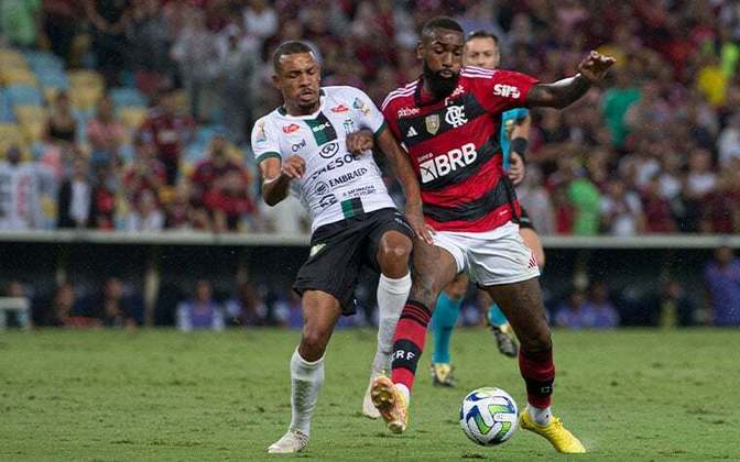 Maringá - Sobe: O Maringá foi valente e ainda fez dois gols no Flamengo. | Desce: Por outro lado, o Maringá não soube segurar o ímpeto Rubro-Negro e foi eliminado com direito a goleada.