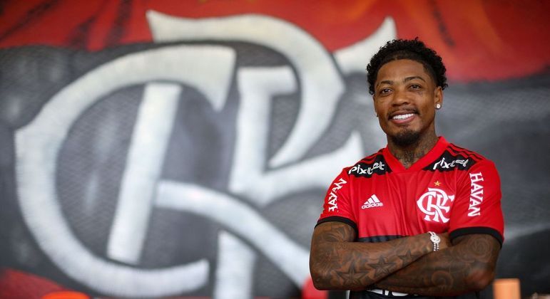 Ida de Marinho para o Flamengo foi frustrante. Clube carioca aceitaria trocá-lo por Ângelo