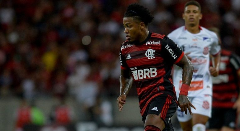 Marinho: atacante - Flamengo - 32 anos - contrato até dezembro de 2023 - valor de mercado: 3 milhões de euros (R$ 15,6 milhões)