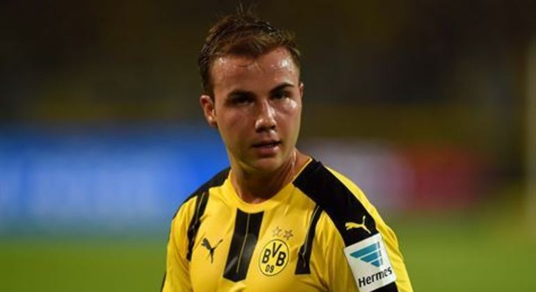 Mario Gotze - Autor do gol do título da Alemanha na Copa do Mundo de 2014, Mario Gotze foi revelado pelo Borussia Dortmund em 2010 e foi destaque do time até 2013, quando o Bayern de Munique pagou 37 milhões pela sua contratação. Pouco aproveitado em Munique, o Dortmund resolveu comprá-lo de volta em 2016, por 22 milhões de euros