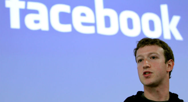 Mark Zuckerberg ainda não conseguiu recuperar a confiança de usuários e investidores