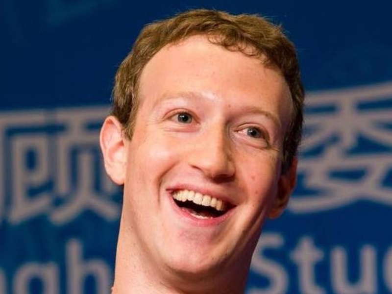 Fundador do Facebook promete esforço por eleição íntegra no Brasil