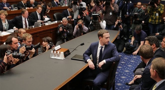 Mark Zuckerberg prestou depoimento em 2018