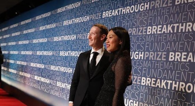 Zuckerberg e sua mulher, Priscilla Chan, em um evento da Nasa, a agência espacial americana 