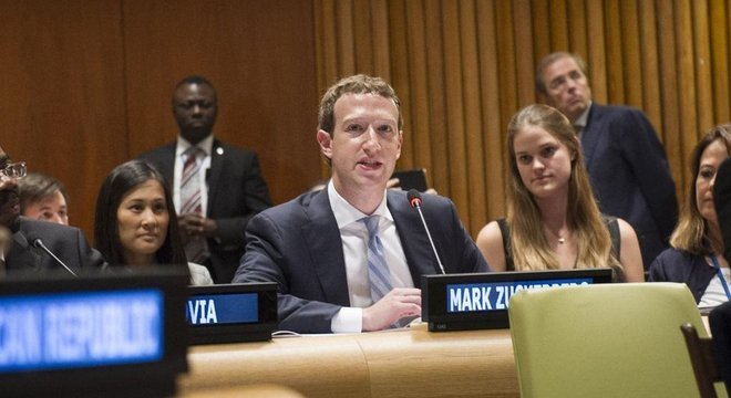 O fundador do Facebook, Mark Zuckerberg, afirmou na ONU que a internet 'pertence a todos'