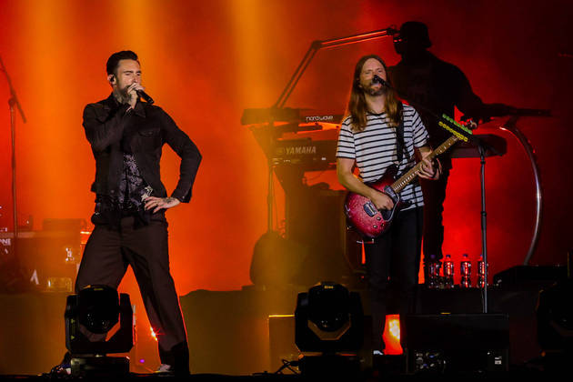 A turnê da banda Maroon 5 ainda vai passar por Porto Alegre, nesta quarta-feira (6)