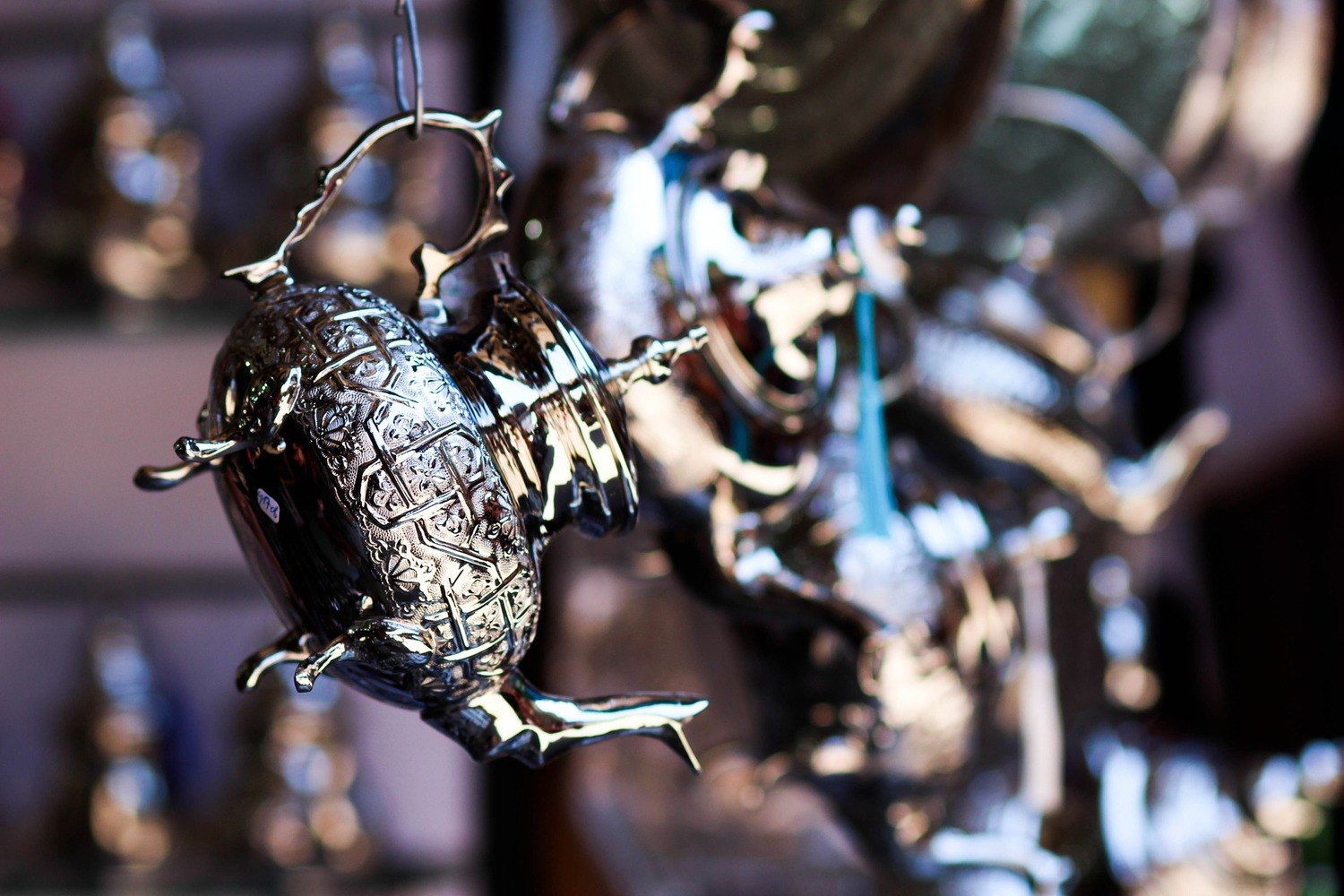 Toda hora é hora de chá, principalmente o de hortelã (Pixabay)