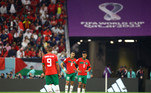 Os jogadores da seleção do Marrocos demonstraram a tristeza com o segundo gol francês