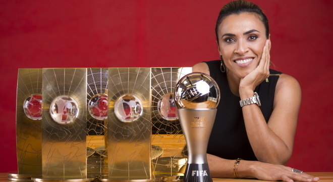 Marta e os seis troféus que ganhou de Melhor do Mundo