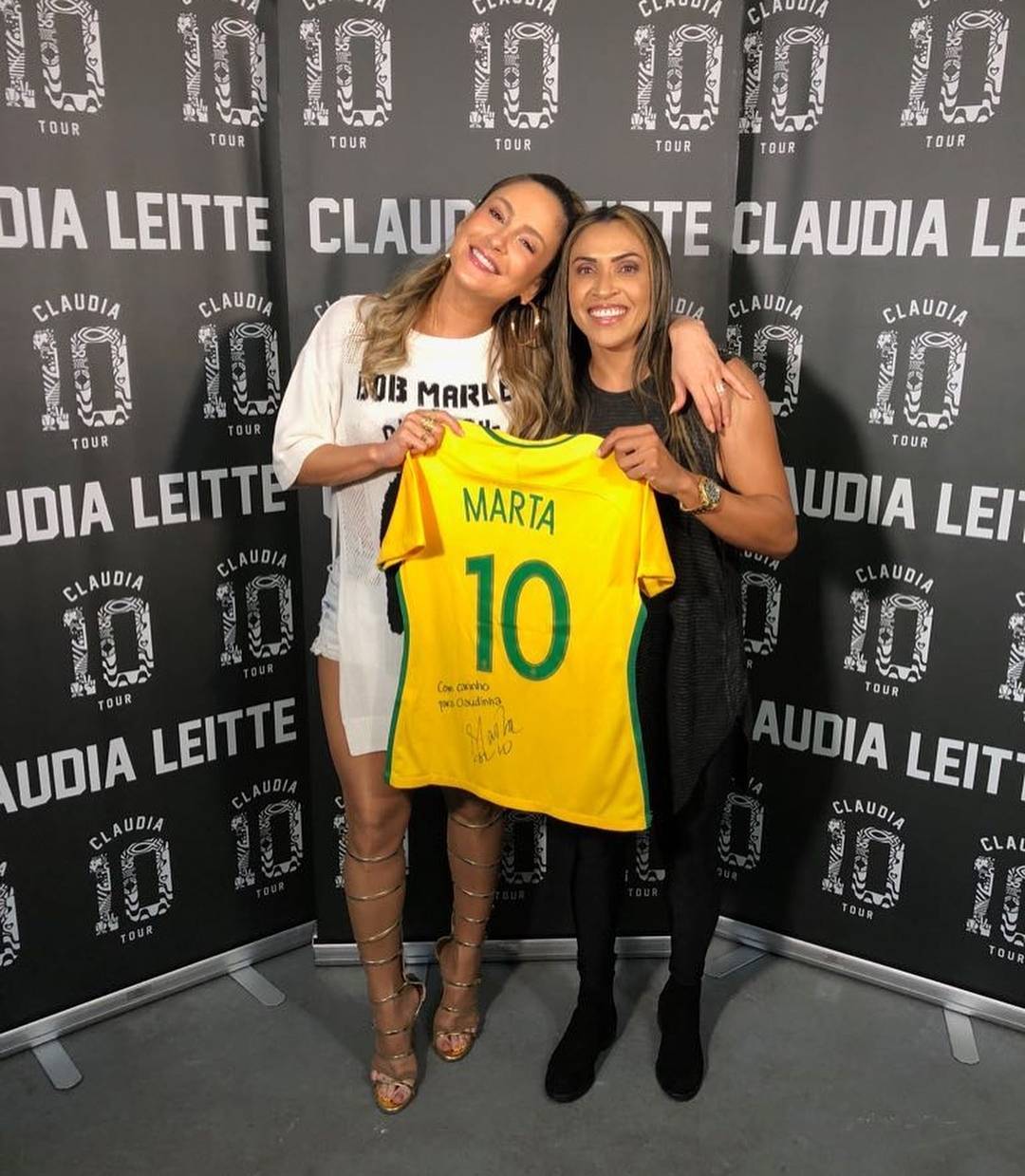 Muito além de Marta: veja 7 jogadoras da seleção brasileira que se  destacaram na Copa América - Fotos - R7 Futebol