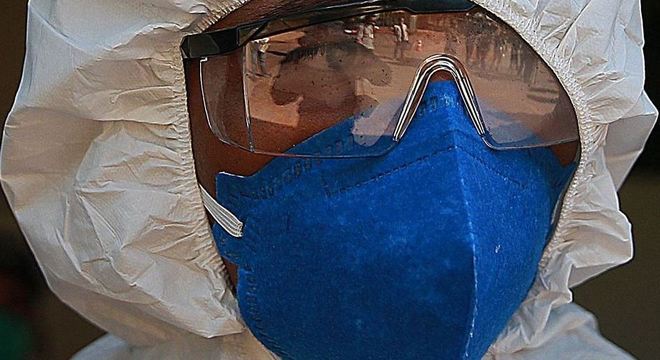 Governo de SP comprou 18 milhões de máscaras cirúrgicas e N-95