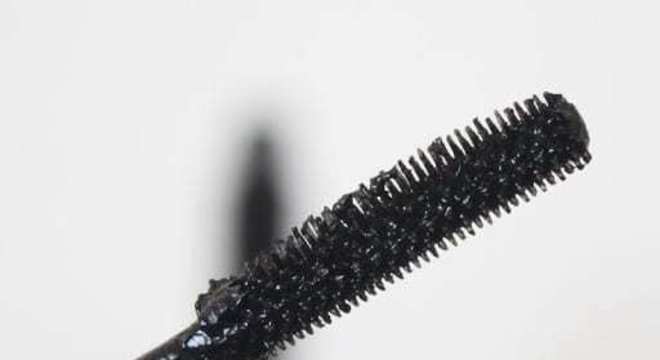 Máscara de cílios - história, como usar, tipos de aplicador