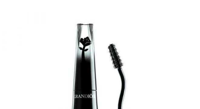 Máscara de cílios - história, como usar, tipos de aplicador